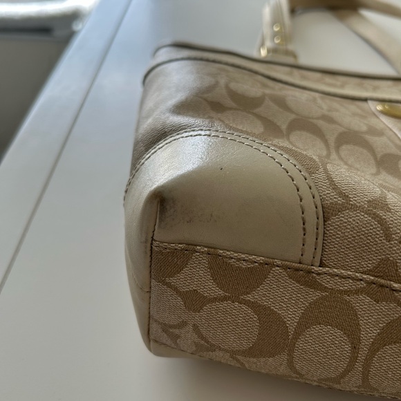 Coach Beige, Pink and White Purse - Picture 3 of 9